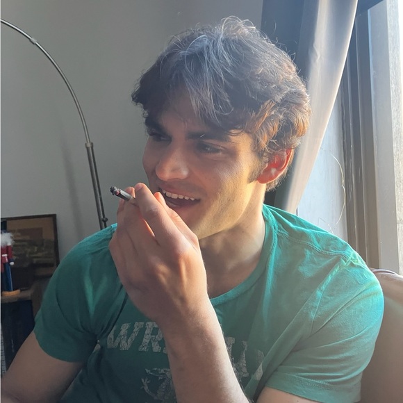 Meet your Posher, Ethan - Picture 1 of 1